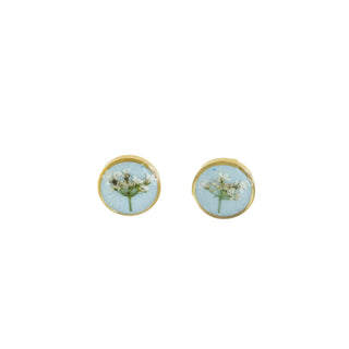 Aretes de botón con encaje