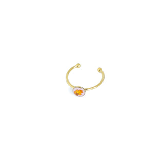 Anillo con pétalo de flor silvestre