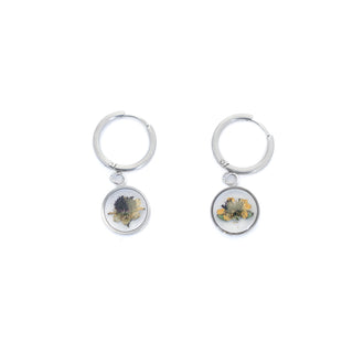 Aretes con flores silvestres
