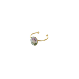 Anillo con pétalo de clavel y baby
