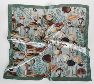 Mascada de hongos color verde