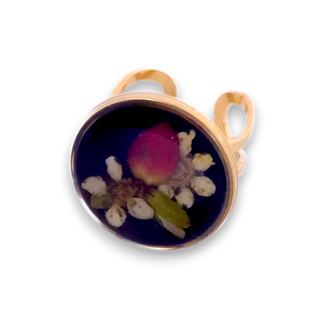 Anillo con hipérico y flores silvestres