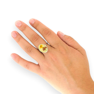 Ring with hebe 