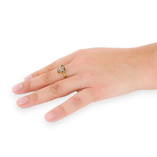 Ring with hebe 