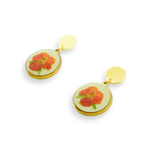 Earrings made with roses