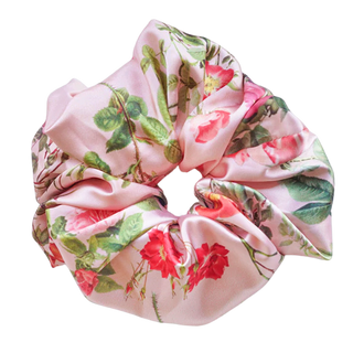 Scrunchie de rosas